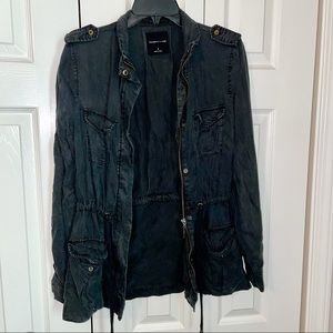 Women’s black cargo jacket